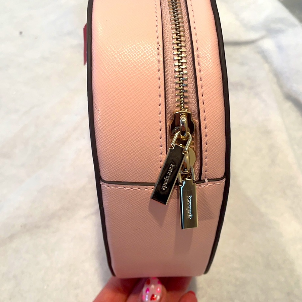 ❤️SALE💕Kate Spade Leather Heart Crossbody Love Shack. “Chalk pink” - Picture 6 of 9